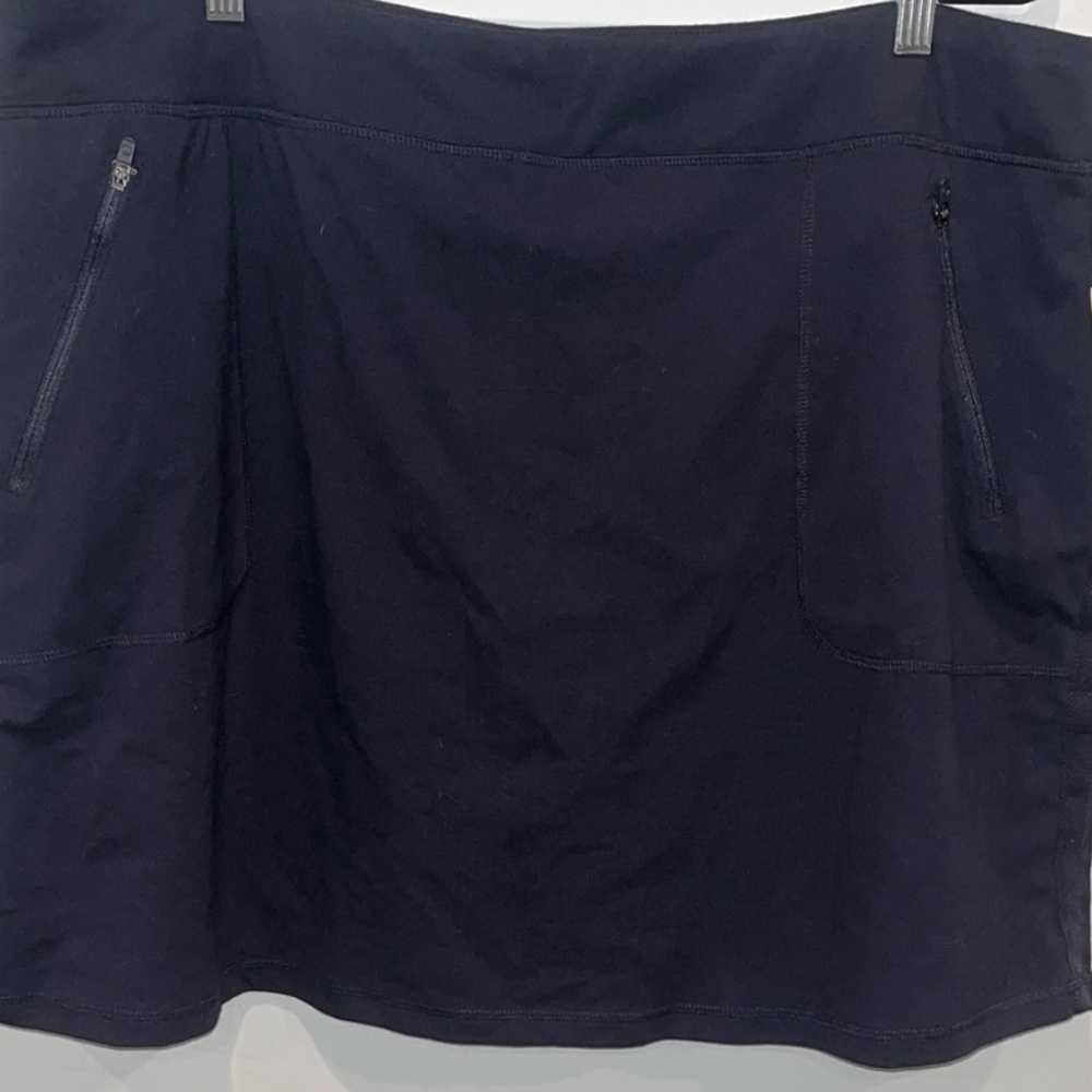 Talbots Black Elastic Waist Zipper Pockets Skort Activewear Women’s Size 16 NWT - Picture 4 of 10